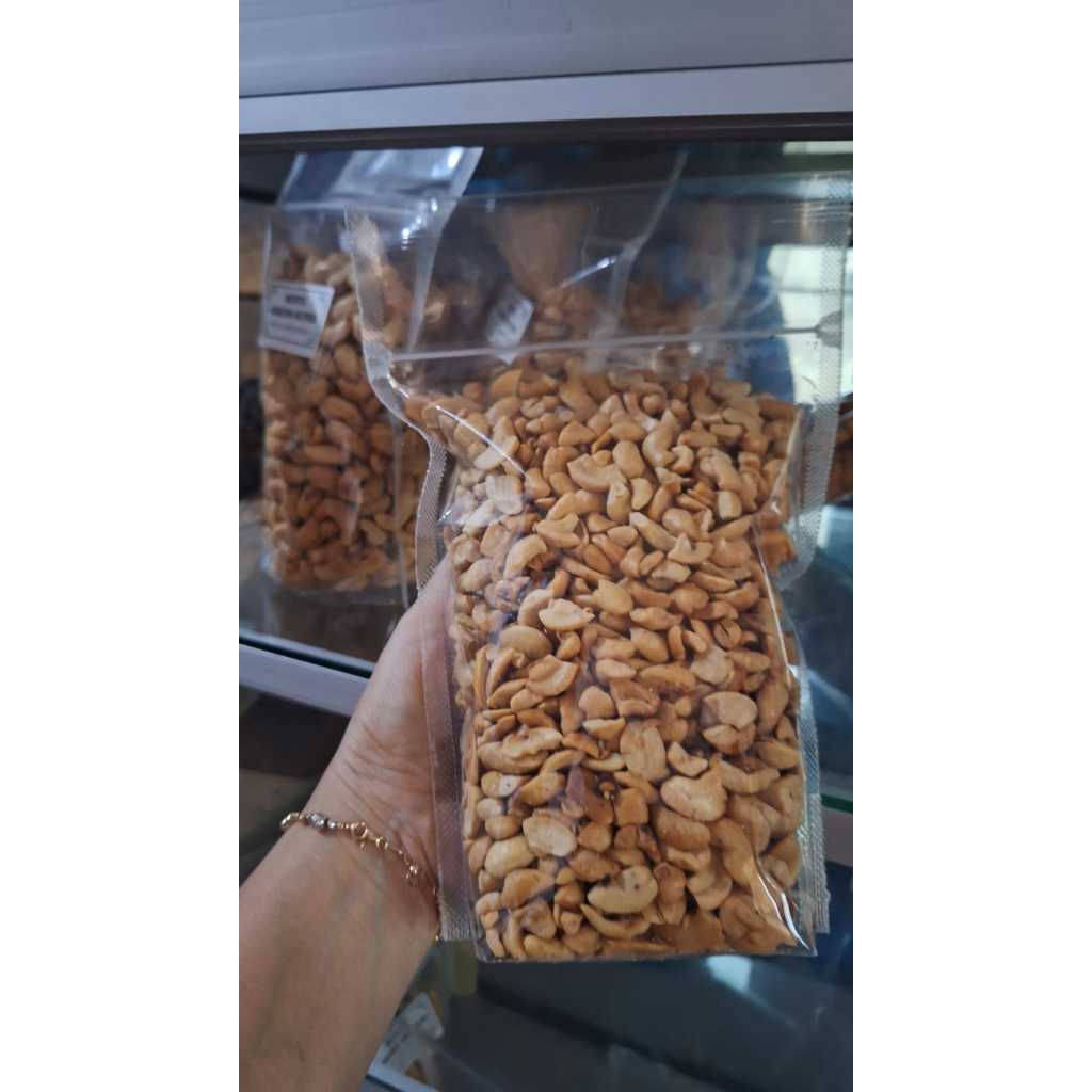 

KACANG MEDE PATAHAN LWP (1KG) KUALITAS TERBAIK