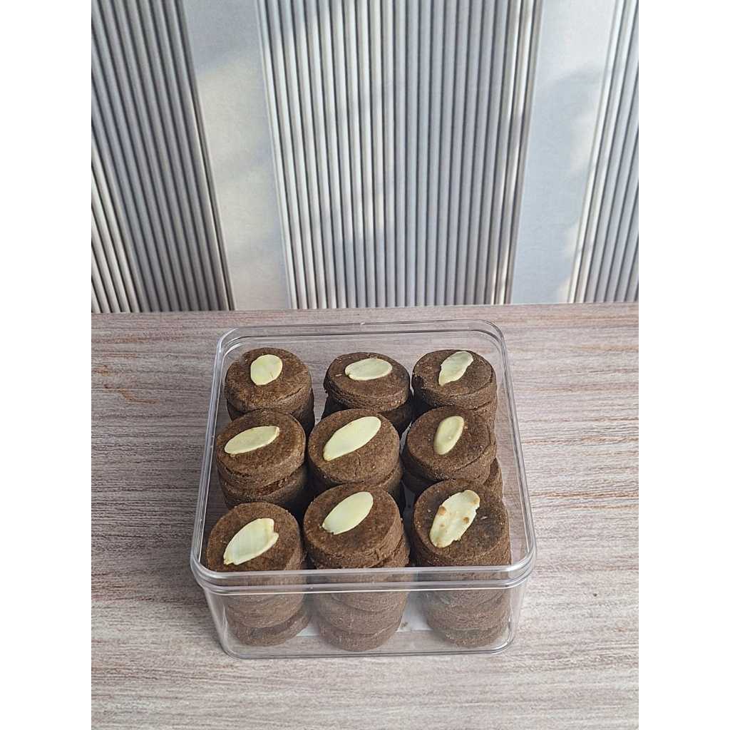 

Kue Kering Chocolate Coklat almond Cookies Premium Butter Enak Murah Cocok untuk Hampers Hari Raya Lebaran