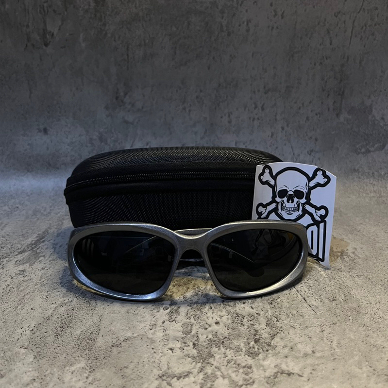 KACAMATA GORPCORE Y2K GUNUNG