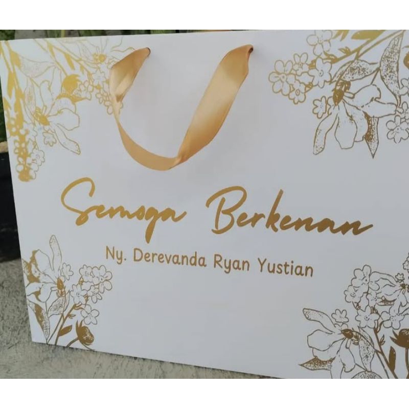 

Tas kertas custom harga murah