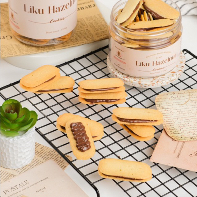 

Lidah Kucing Hazelnut