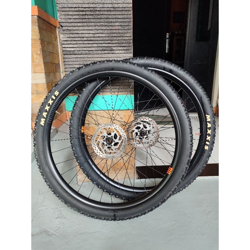 Wheelset 29er Tapak Lebar 35mm Dominate CXC Elite