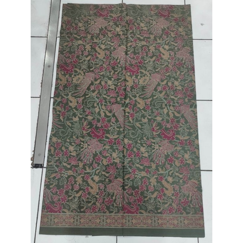 KAIN BATIK Balian hijau sage