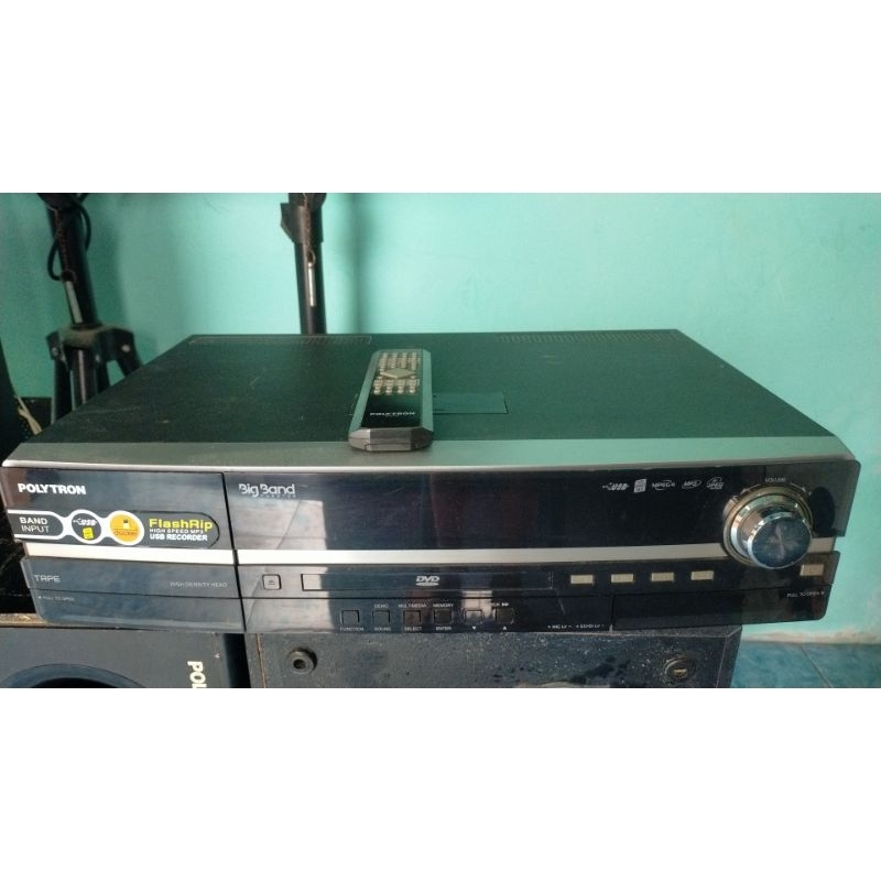 Head Polytron Big Band  3501 FlashRip DVD Player Bluetooth