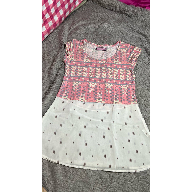 Preloved kaos ‘Planet Surf’