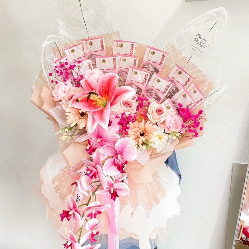 Bouquet yang mainan/Buket uang/Buket wisuda/Buket kupu-kupu