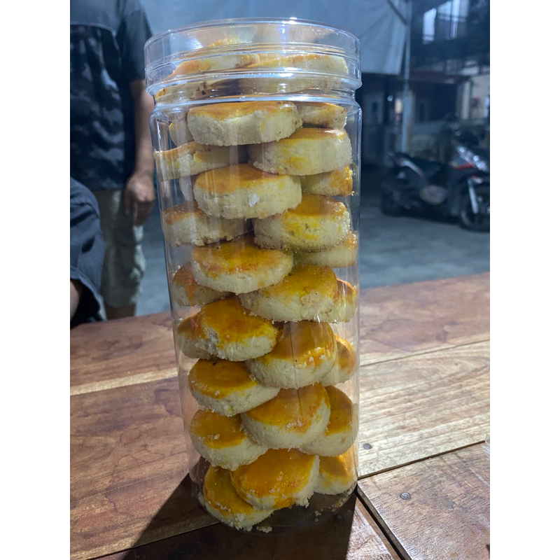 

Kue kelapa premium