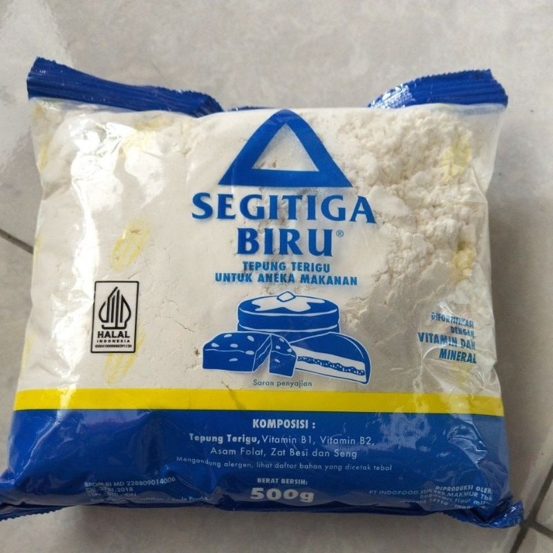 

segitiga biru tepung 500g