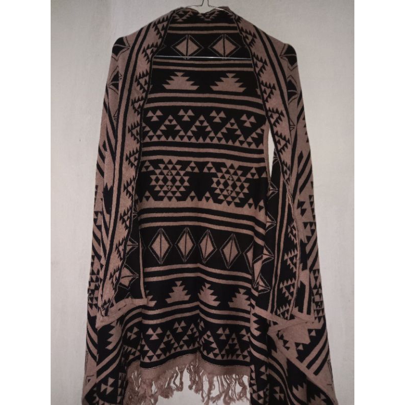 Outer Kain Bali Bolak-Balik