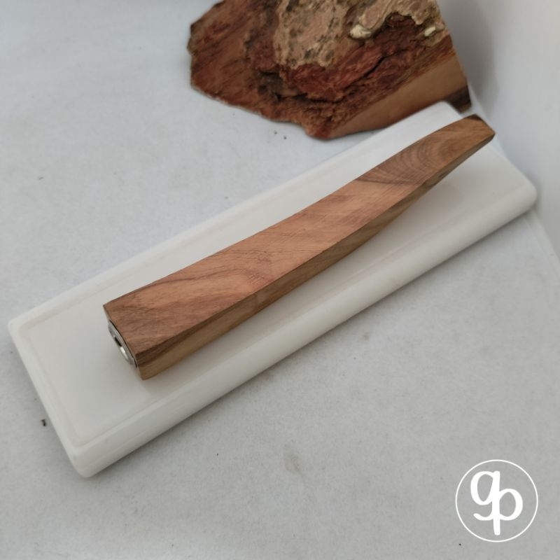 Pipa once / once cangklong / pipa rokok / padutan kayu Cendana wangi segi empat / model kotak / mode