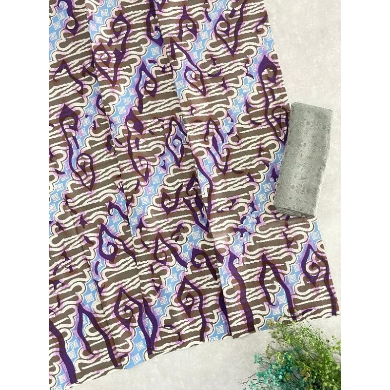 Kain Batik Motif Liris Mega Mendung Bahan Katun Khas Trusmi cirebon