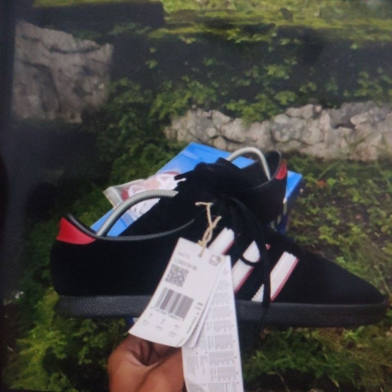 Adidas city series london 96