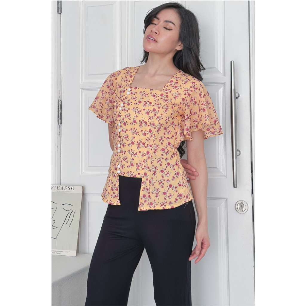 Soraya Dainty Kembangan Kebaya