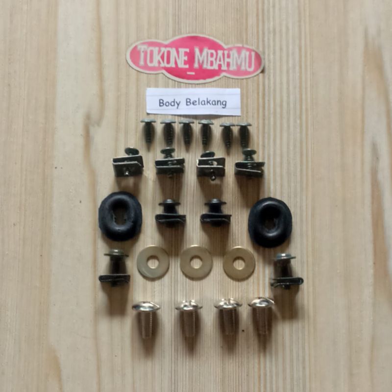 Baut Cover Body Bodi Body Belakang Honda Blade 125 FI PGM-Fi