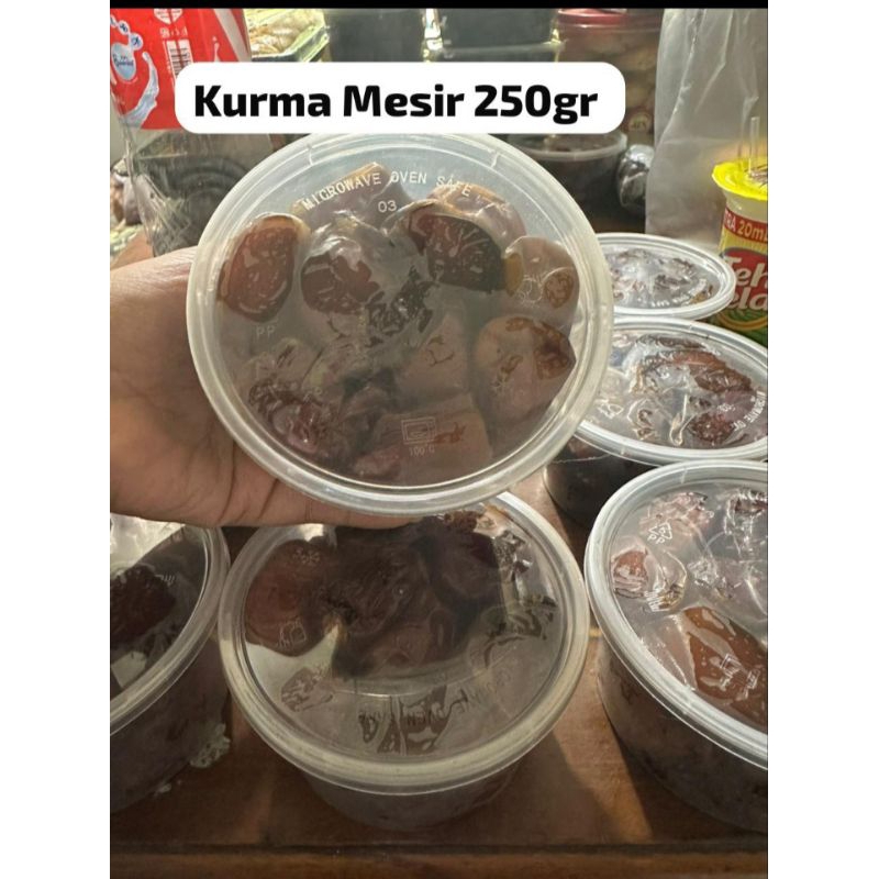 

KURMA MESIR KURMA GOLDEN VALLEY KURMA LEMBUT KURMA ENAK KURMA BASAH KURMA KERING