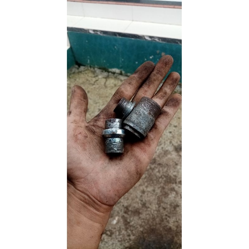 bos" an roda belakang MX new original copotan