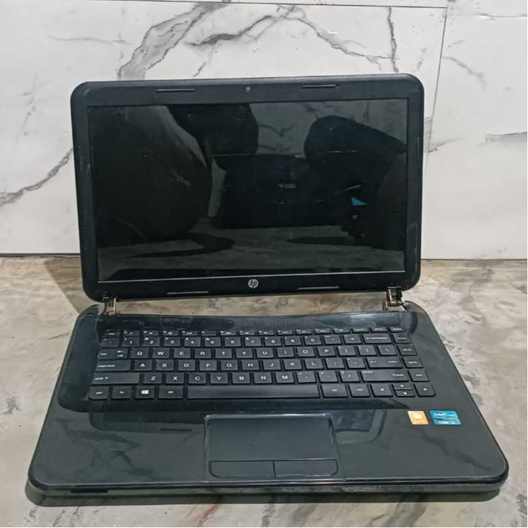 Hp 14-d012TU Casing + mesin mati + keyboard +  lcd