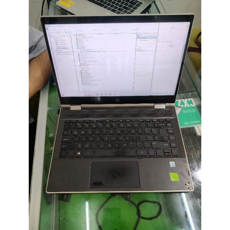 HP pavilion X360 Core i7 gen 8. ram 16/1 TB HDD . VGA Nvidia mx230 . minus layar getar