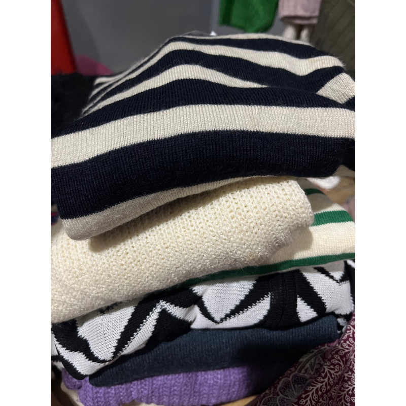 Sweater Garis-Garis Warna-Warni