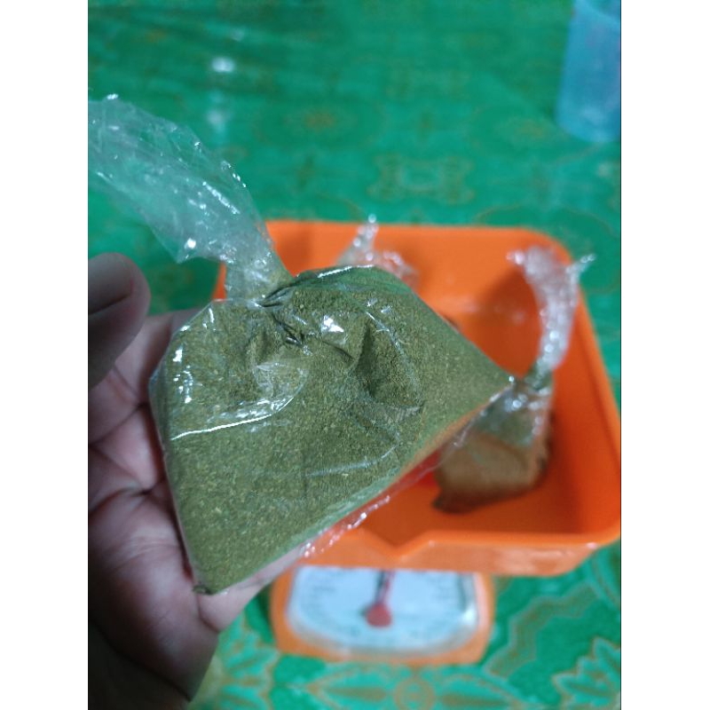 

Daun Katuk Bubuk
