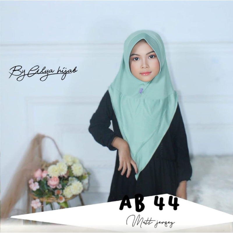 Alya Hijab