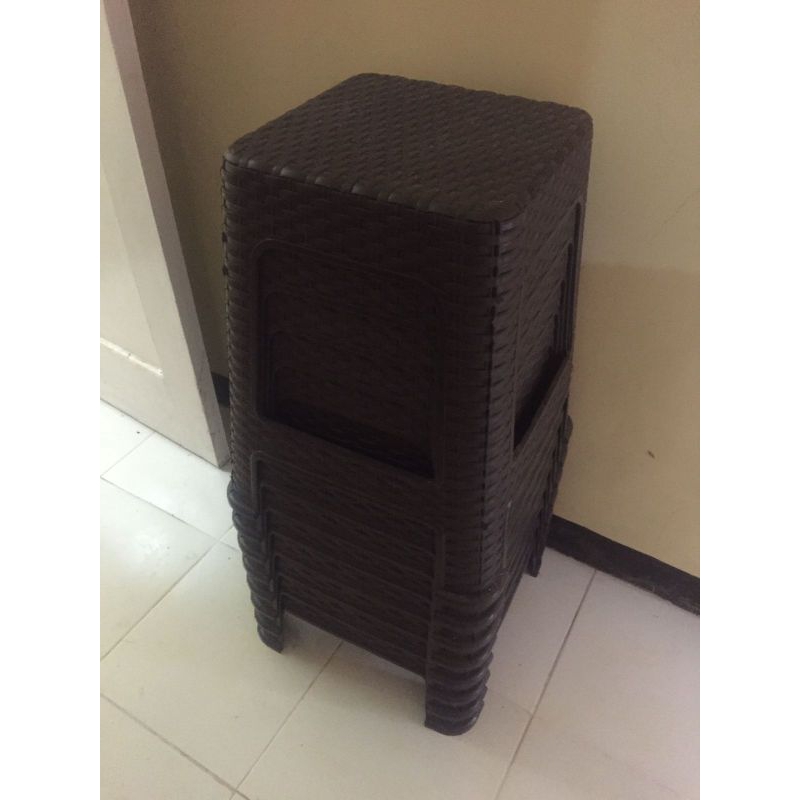 kursi plastik bekas(belum pernah pakai)