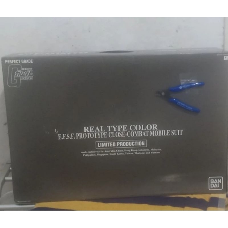 PG RX-78-2 Real Type Color-Skala 1/60-Premium bandaiu
