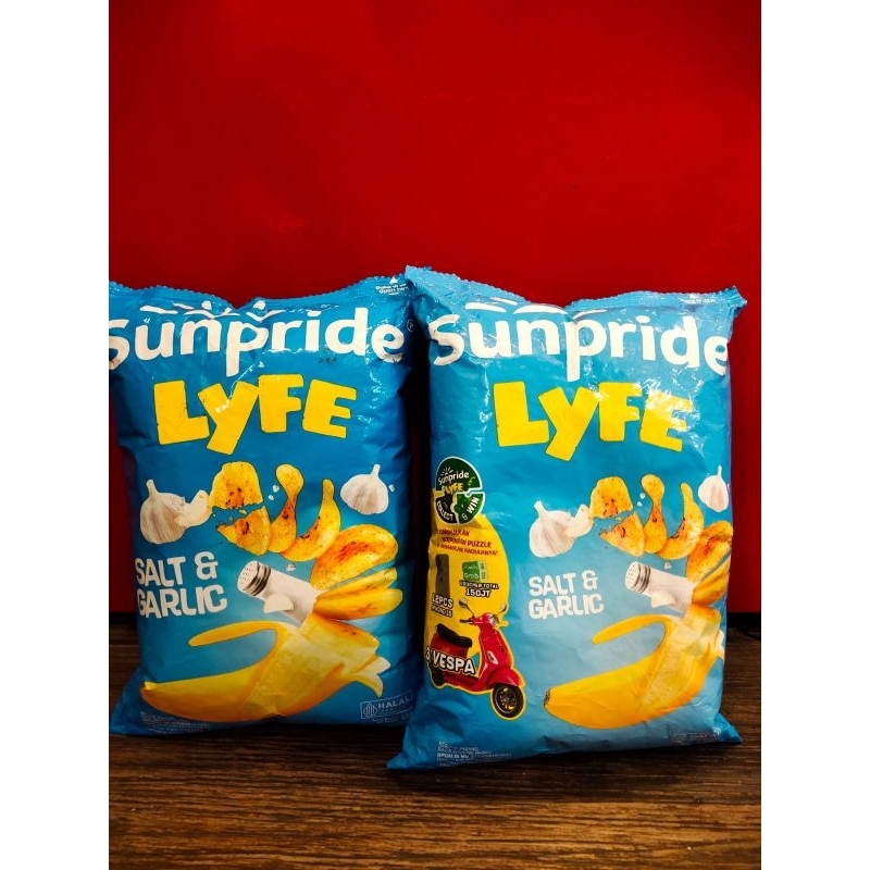 

Sunpride Lyfe cavendish Banana chips Salt&Garlic / Rasa Asin&Bawang 55gr