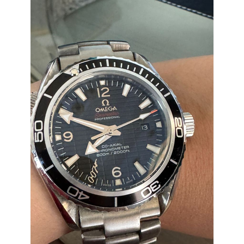 Jam Tangan Pria Omega Seamaster Planet Ocean Skyfall Second