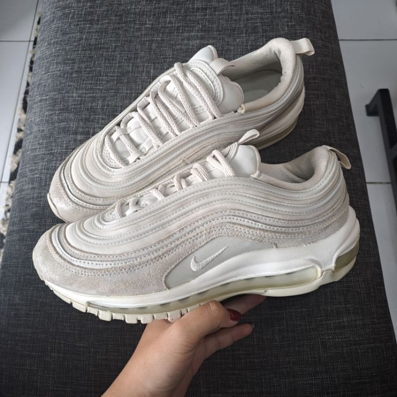 AM 97 Light Bone