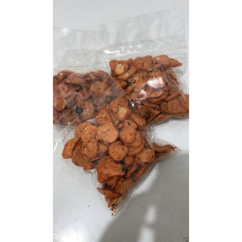 

Basreng bulat pedas 250gram