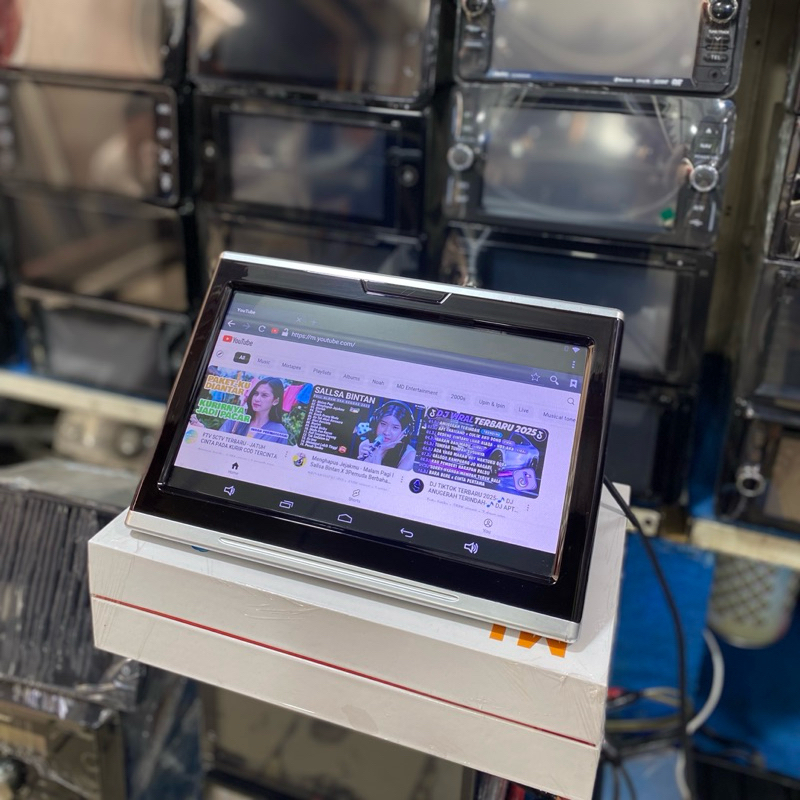 

Clip On Android 10 inch