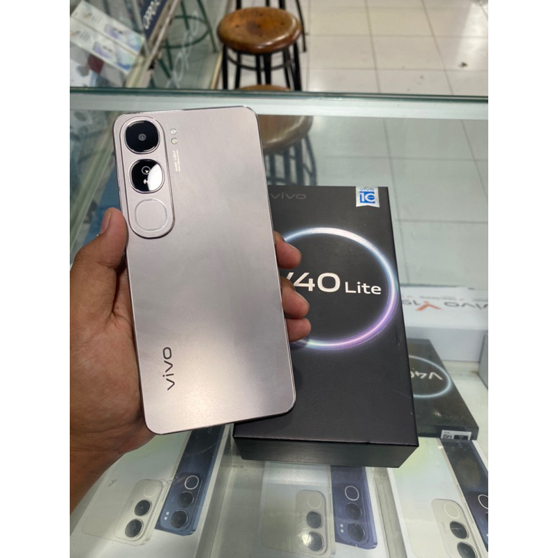 VIVO V40 LITE 8/128 II SECOND