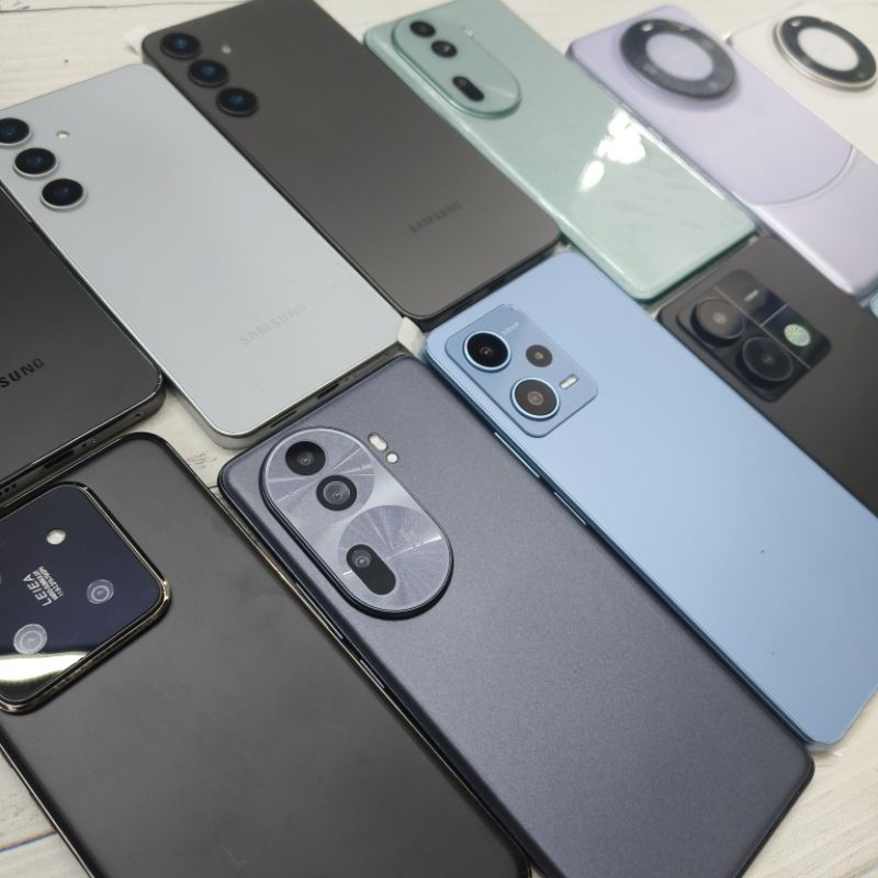 Dummy HP Pajangan Mainan Tidak Menyala