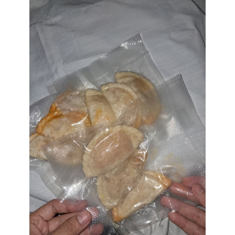 

Cireng Ayam Suwir Frozen isi 3