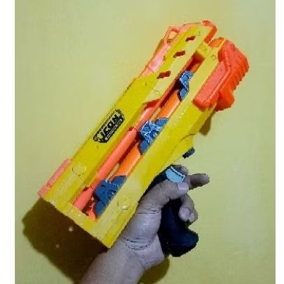 Tembakan Nerf N-Strike Elite MEGA Mastodon Blaster bagian depan saja second collection original