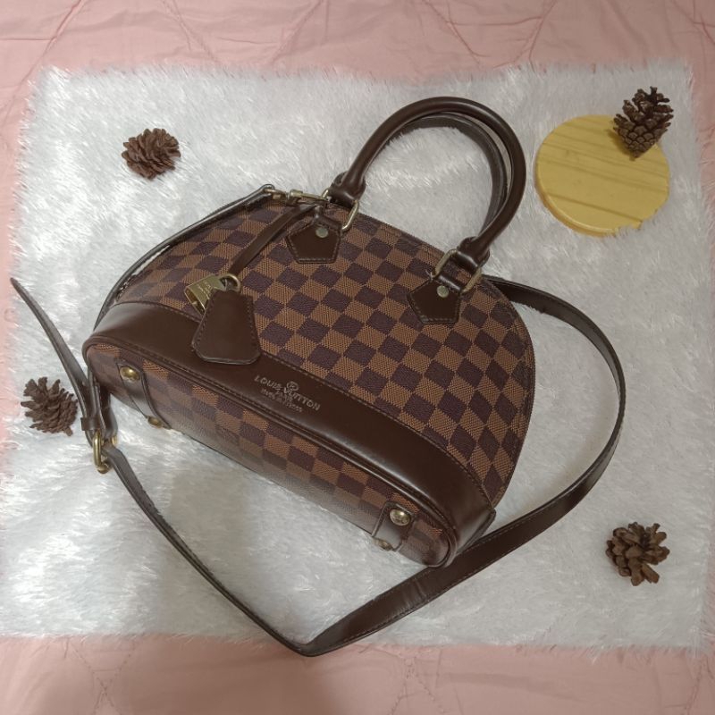 Tas Kotak Coklat