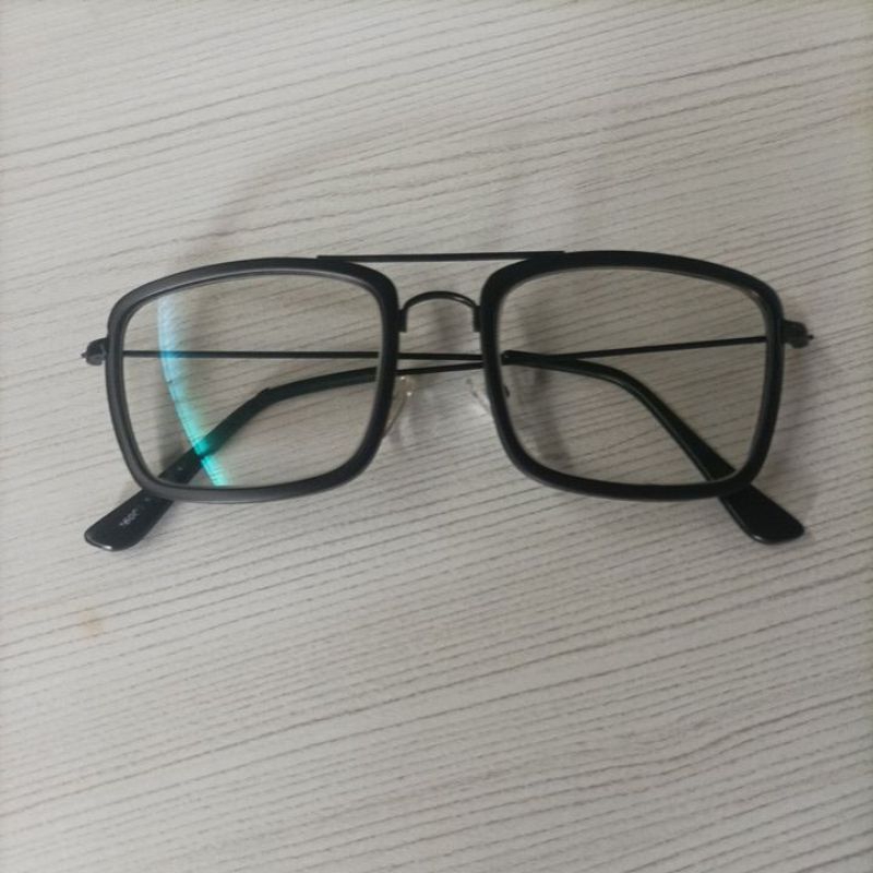 1769L Kacamata trendi viral