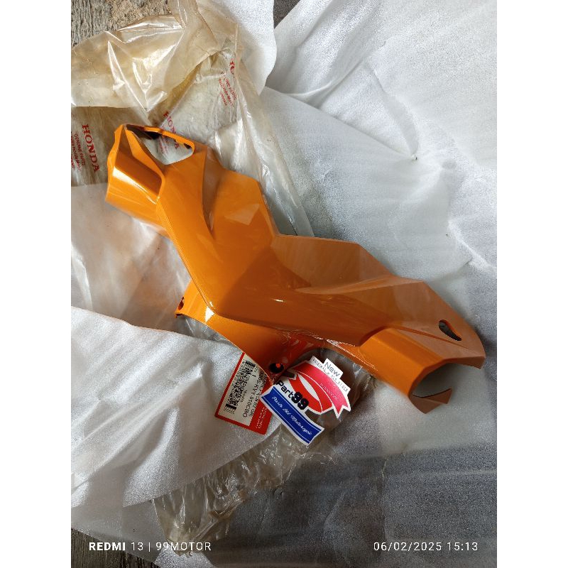 cover batok depan orange KVY honda beat karbu original