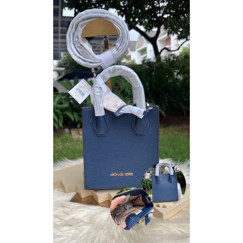 mk mercer xs crossbody navy n