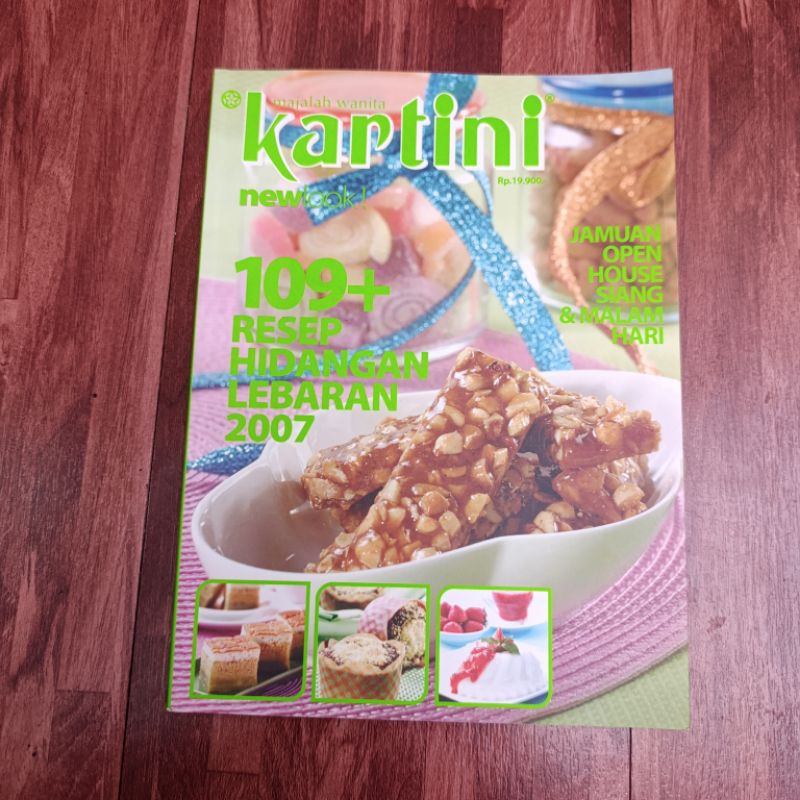 Buku resep hidangan lebaran dari majalah kartini