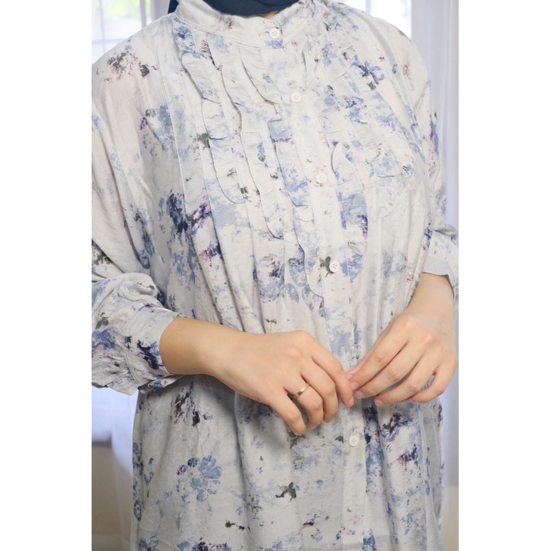shewears.sana - Blouse motif renda - Merri Shirt