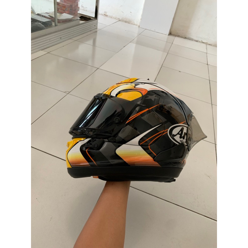 Helm arai RX7X Kenny Robert AE