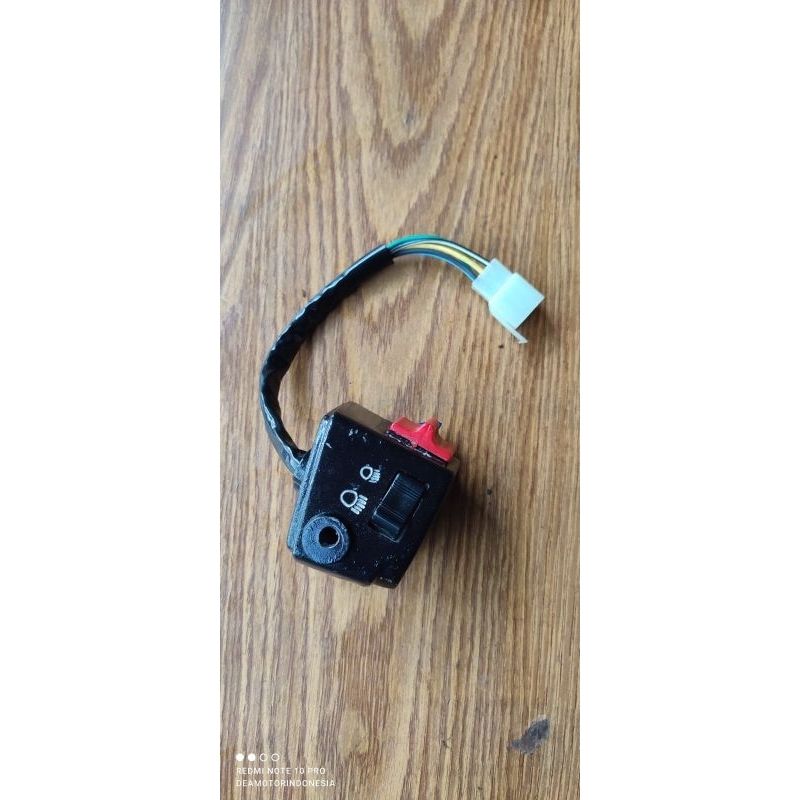 Holder kiri/ Suzuki RC 100 Suzuki crystal original