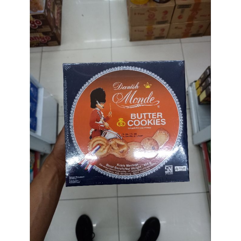 

Danish Monde Butter Cookies 454g / SPESIAL BULAN RAMADHAN DAN IDUL FITRI / KUE KALENG MURAH / PARCEL LEBARAN