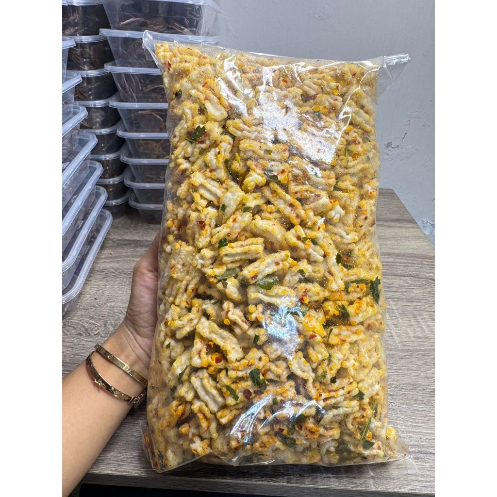 

SEBLAK REVOLUSI 1KG PEDAS ORI DAUN JRERUK DI JAMIN MANTAP !!!