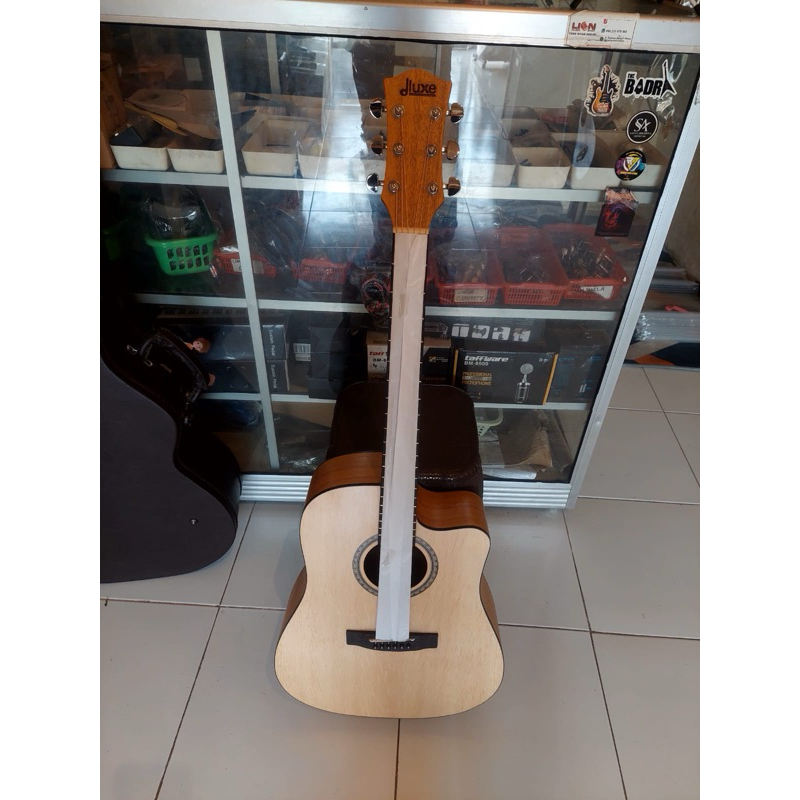 Gitar akustik Dluxe DW-100  Nat original