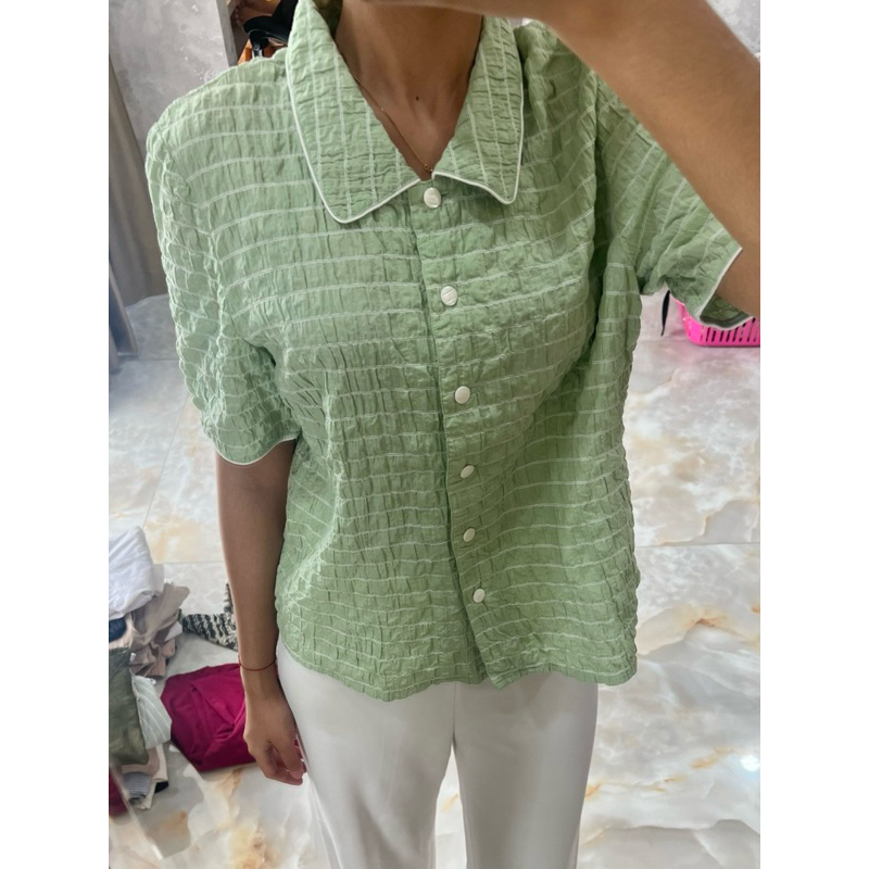 sage green wafle shirt