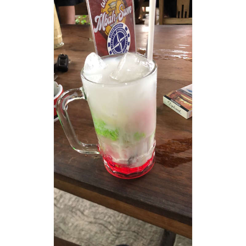 

es ketan sirup merah