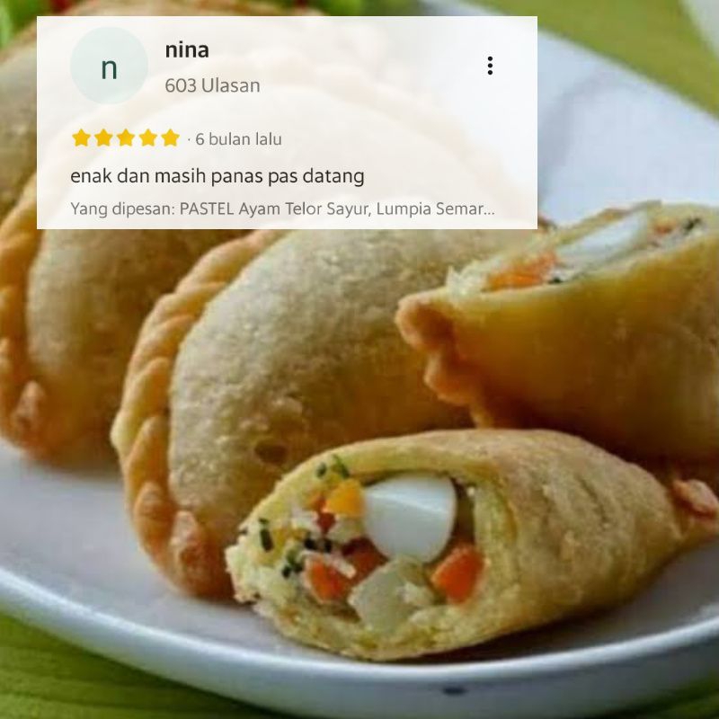 

Pastel Telor Ayam Sayur